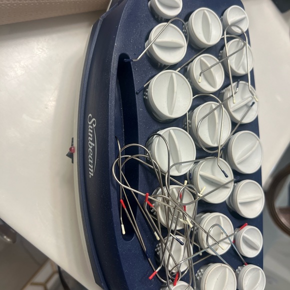 Sunbeam SureSetter Hot Rollers 20 Hair Curlers Model - Picture 2 of 2